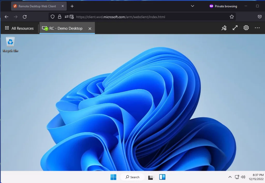 Azure Virtual Desktop web client with a full desktop opened